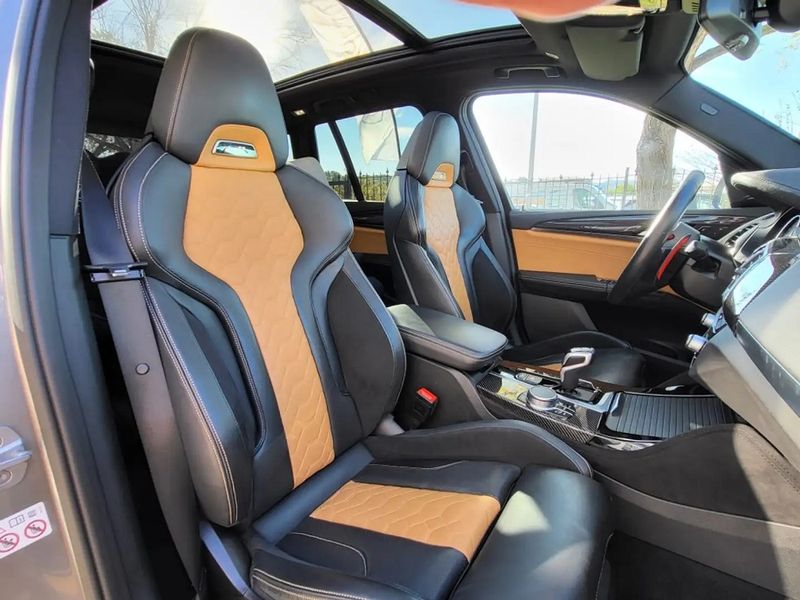 BMW X3 • 2019 • 42,000 km 12