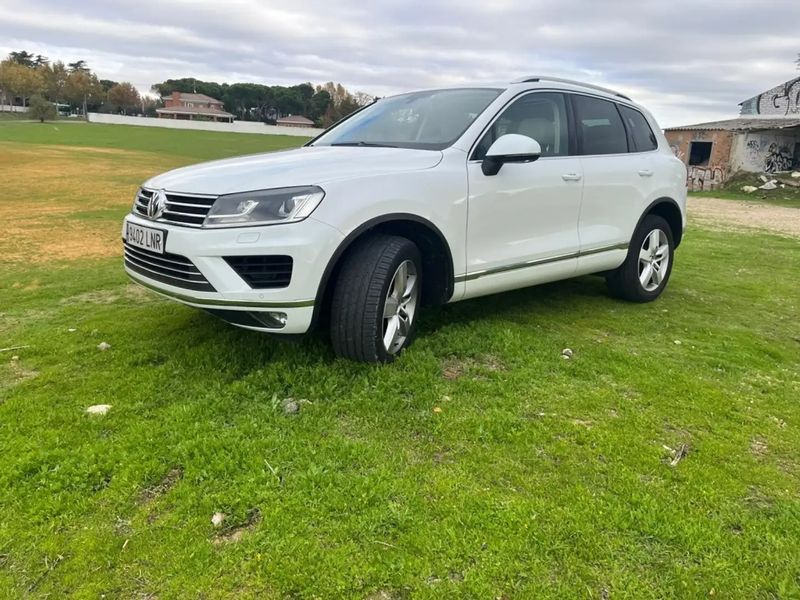 Volkswagen Touareg • 2015 • 66,000 km 4