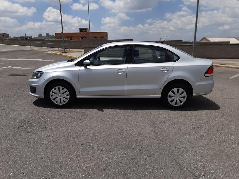 Volkswagen Vento • 2018 • 65,000 km 7
