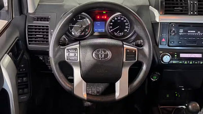 Toyota Land Cruiser • 2017 • 134,773 km 11