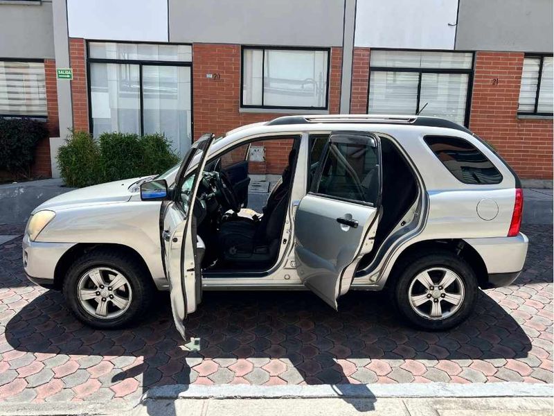 Kia Sportage • 2015 • 180,800 km 8