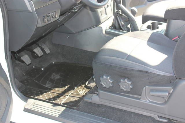 Mitsubishi Pajero • 2014 • 148,400 km 6