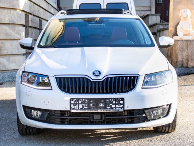 Škoda Octavia Combi • 2016 • 60,000 km 4