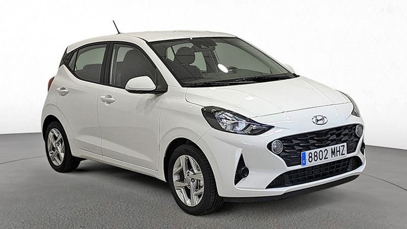 Hyundai i10 • 2023 • 25,432 km 3