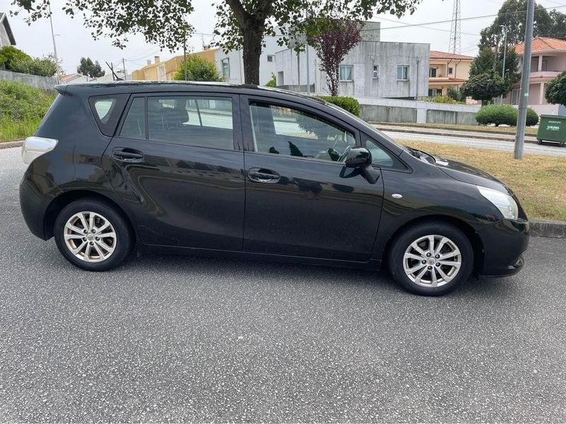 Toyota Verso • 2011 • 204,000 km 7