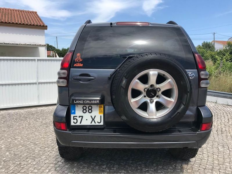 Toyota Land Cruiser • 2004 • 199,000 km 6