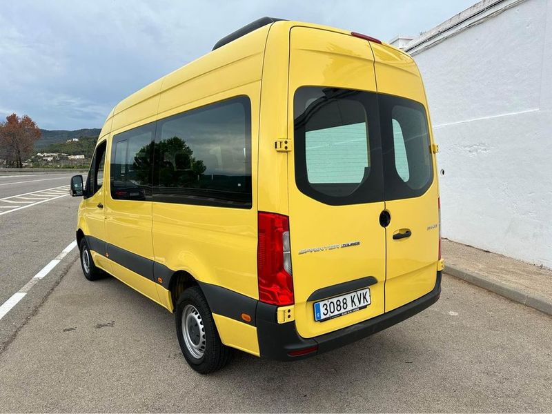 Mercedes-Benz Sprinter • 2020 • 93,000 km 2