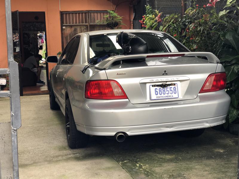 Mitsubishi Galant • 2002 • 214,900 km 8