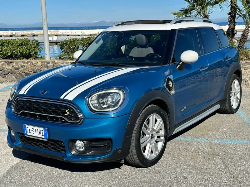 MINI Cooper Countryman • 2017 • 52,000 km 1