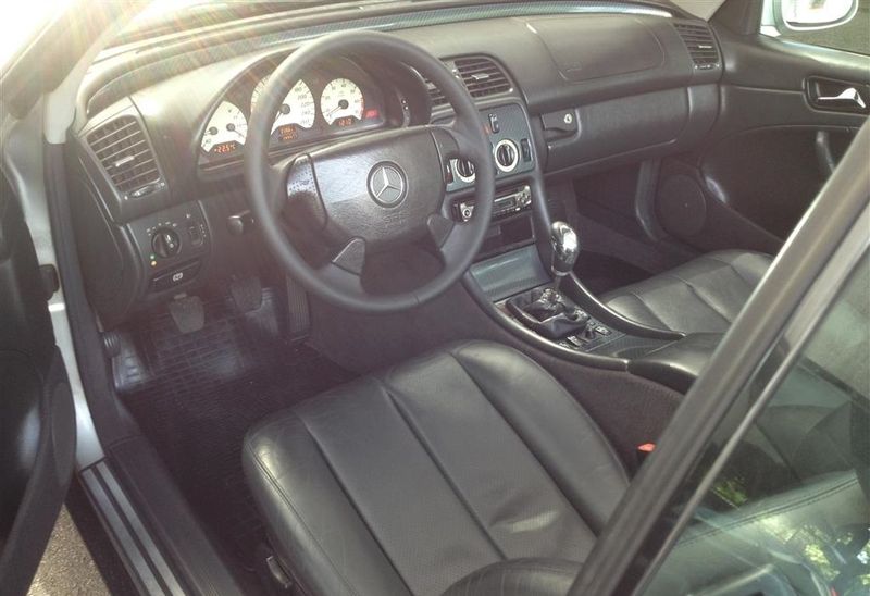 Mercedes-Benz CLK Coupé • 1999 • 140,000 km 3