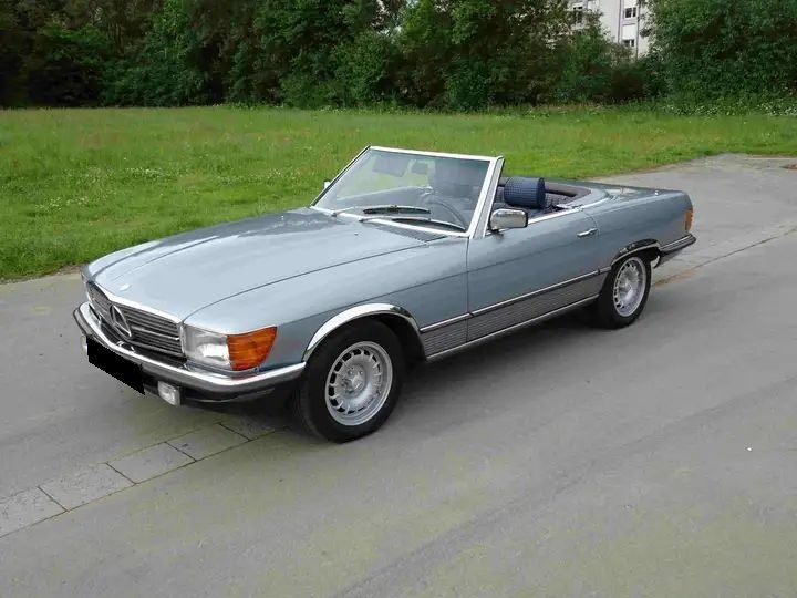 Mercedes-Benz 200 - 300 • 1981 • 257,000 km 2