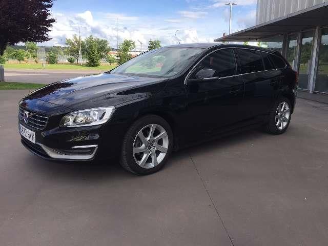 Volvo V60 • 2015 • 199,000 km 1