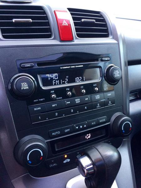 Honda CR-V • 2011 • 78,000 km 3