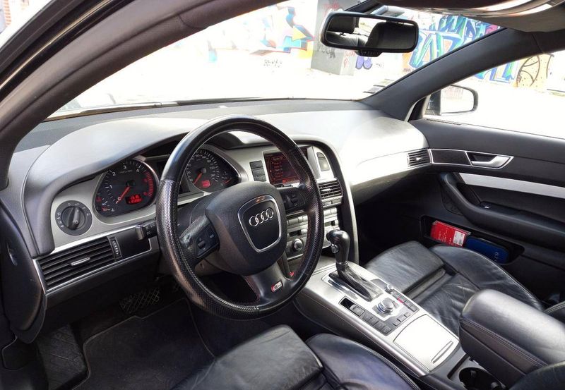 Audi A6 • 2006 • 195,000 km 3