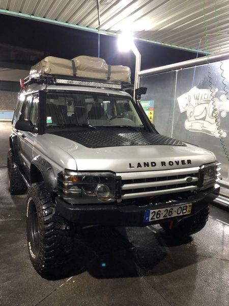 Land Rover Discovery • 1999 • 280,000 km 2