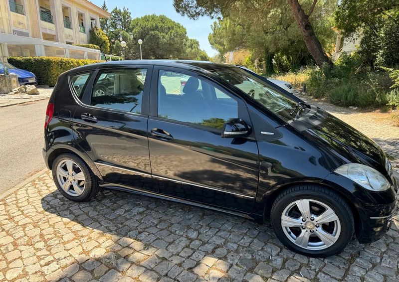 Mercedes-Benz A • 2009 • 183,488 km 5