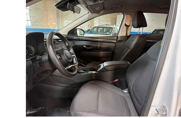 Hyundai Tucson • 2022 • 27,000 km 4