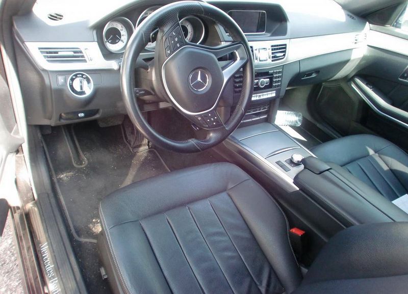 Mercedes-Benz E • 2013 • 99,200 km 3