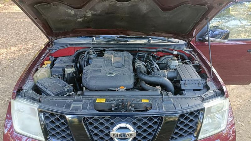 Nissan Navara • 2008 • 207,000 km 5