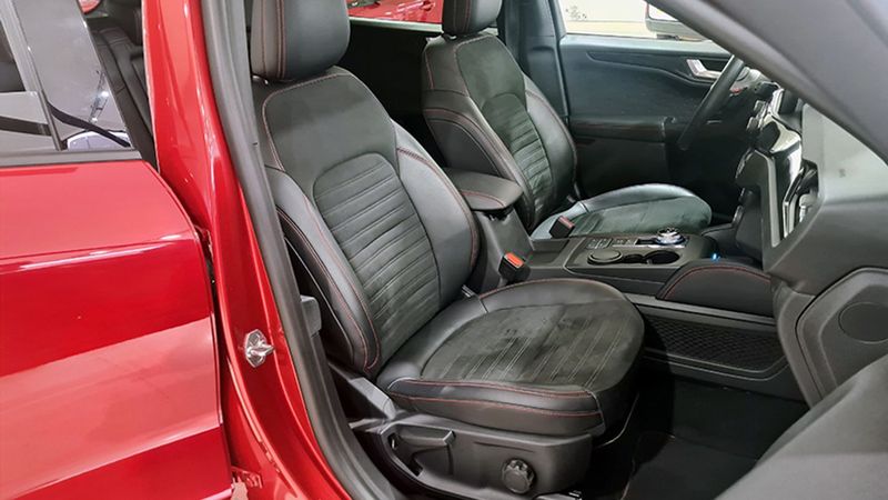 Ford Kuga • 2020 • 76,000 km 25