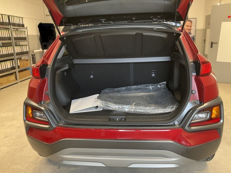 Hyundai Kona • 2020 • 40,000 km 3