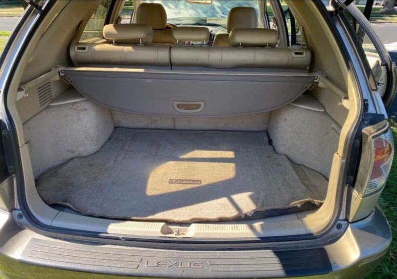 Lexus RX 300 • 2004 • 158,987 km 10