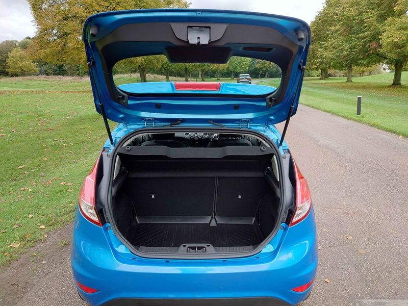 Ford Fiesta • 2013 • 48,000 km 2