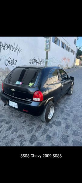 Chevrolet Chevy Van Classic • 2009 • 125,000 km 2