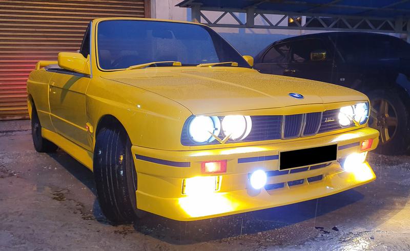 BMW M3 • 1989 • 158,481 km 12