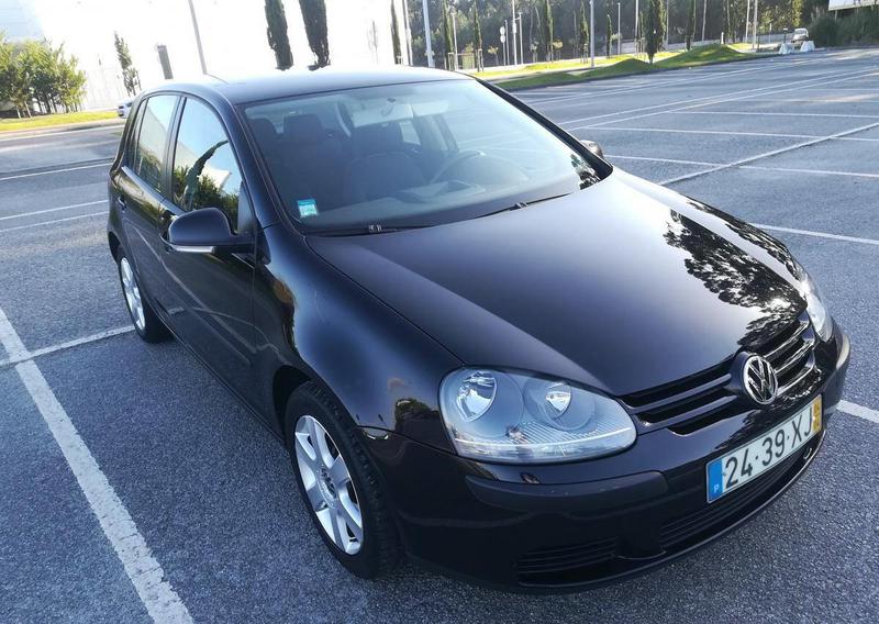Volkswagen Golf • 2004 • 90,000 km 4