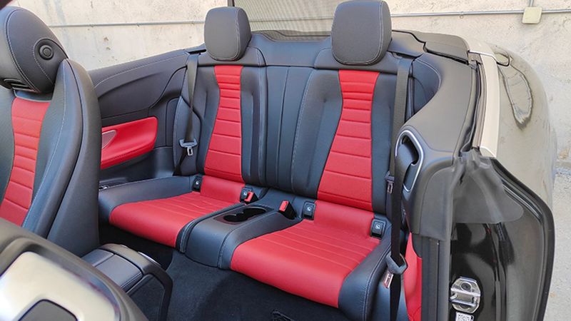 Mercedes-Benz E-Class • 2018 • 73,461 km 12