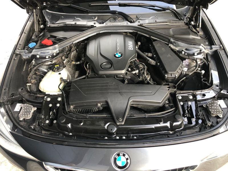 BMW 3 Series Gran Turismo • 2017 • 148,000 km 5