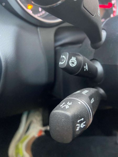 Mercedes-Benz GLC • 2018 • 133,000 km 15