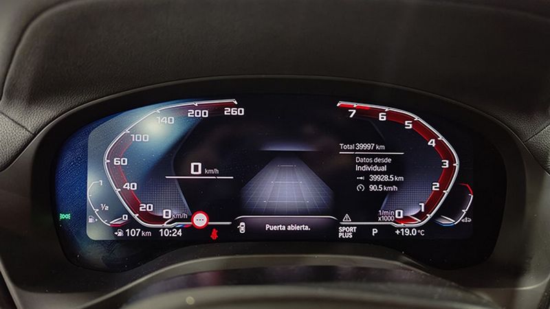 BMW X3 • 2021 • 39,997 km 4