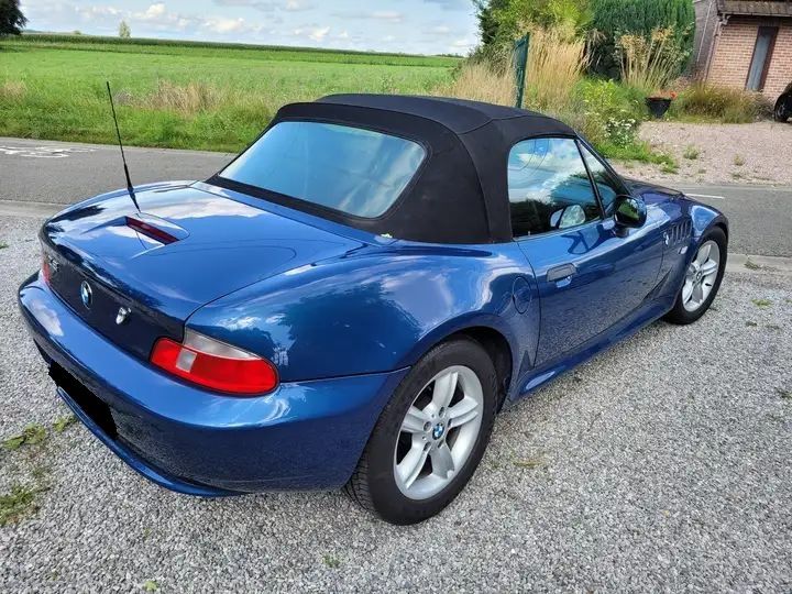 BMW Z3 • 2000 • 155,500 km 10