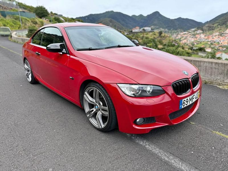 BMW 328i • 2017 • 197,000 km 6