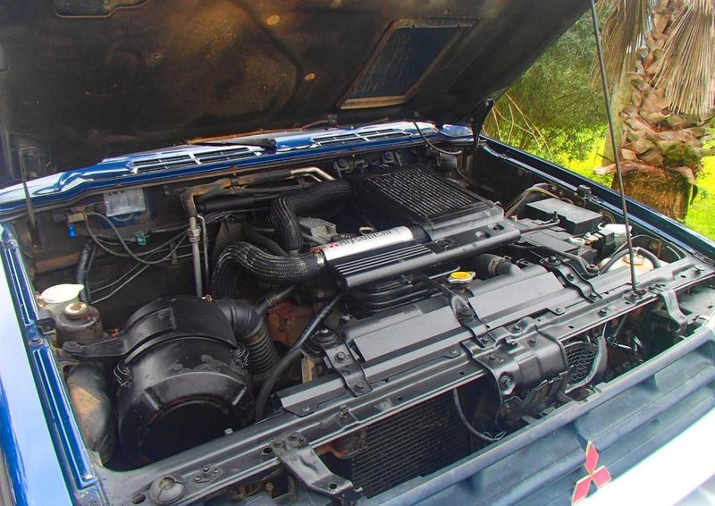 Mitsubishi Pajero • 1998 • 190,000 km 2