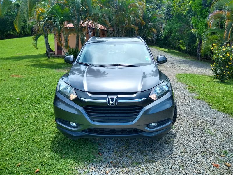 Honda HR-V • 2016 • 79,000 km 8