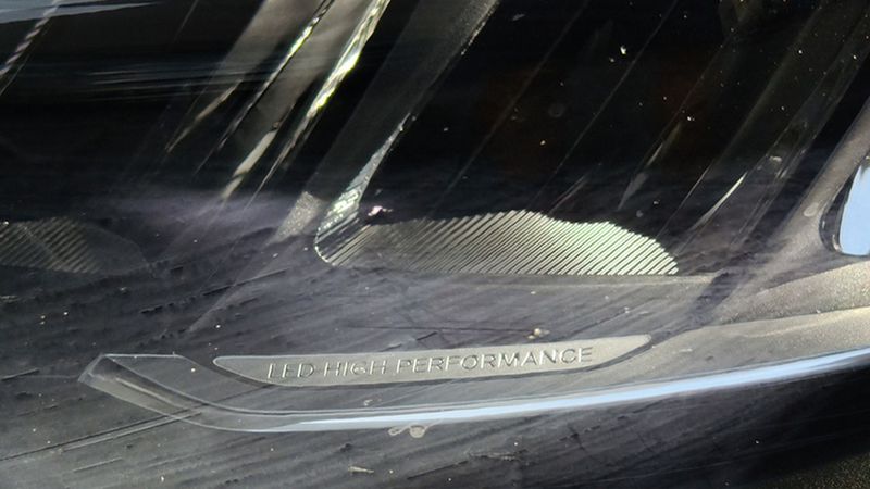 Mercedes-Benz Class B • 2024 • 10,250 km 12