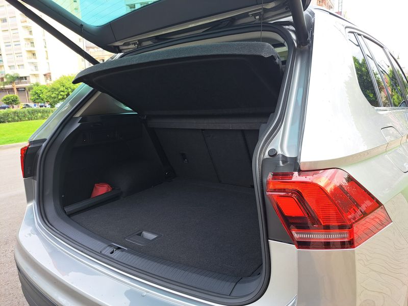 Volkswagen Tiguan • 2017 • 125,031 km 34