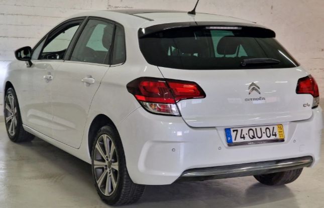 Citroën C4 • 2016 • 61,785 km 2