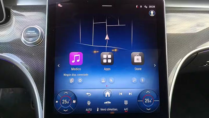 Mercedes-Benz CLA • 2024 • 2,566 km 5