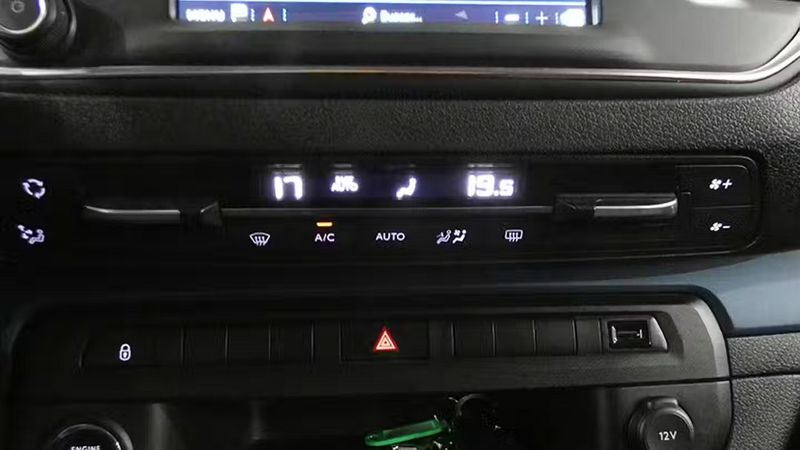 Peugeot Bipper • 2019 • 81,710 km 15