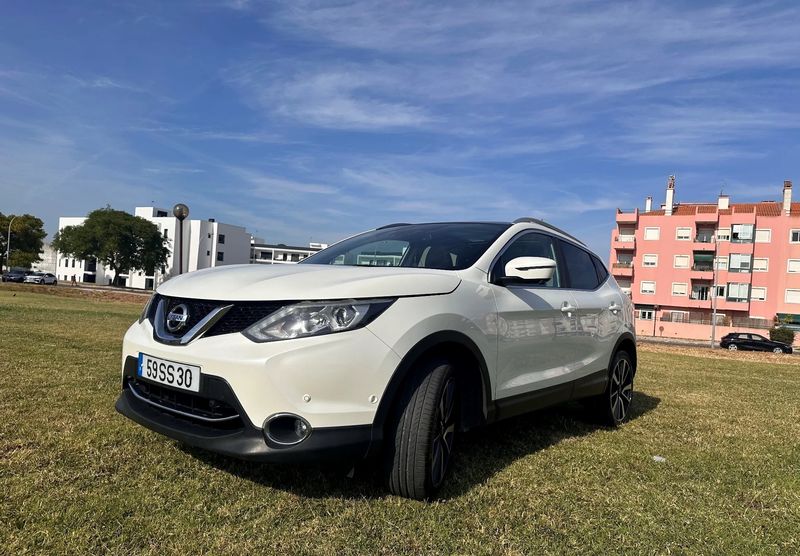 Nissan Qashqai • 2017 • 72,454 km 5