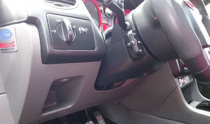 Ford Focus • 2008 • 60,000 km 4