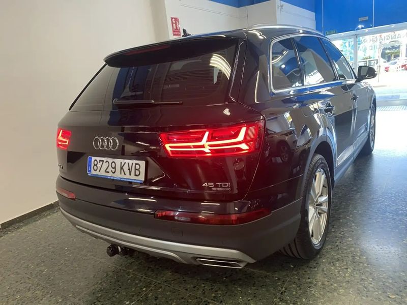 Audi Q7 • 2019 • 118,000 km 2