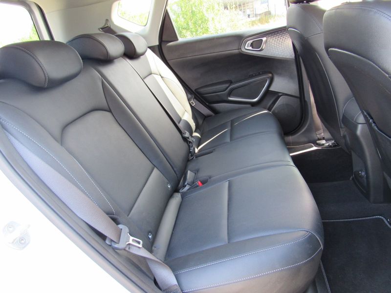 Kia Soul EV • 2021 • 60,500 km 3