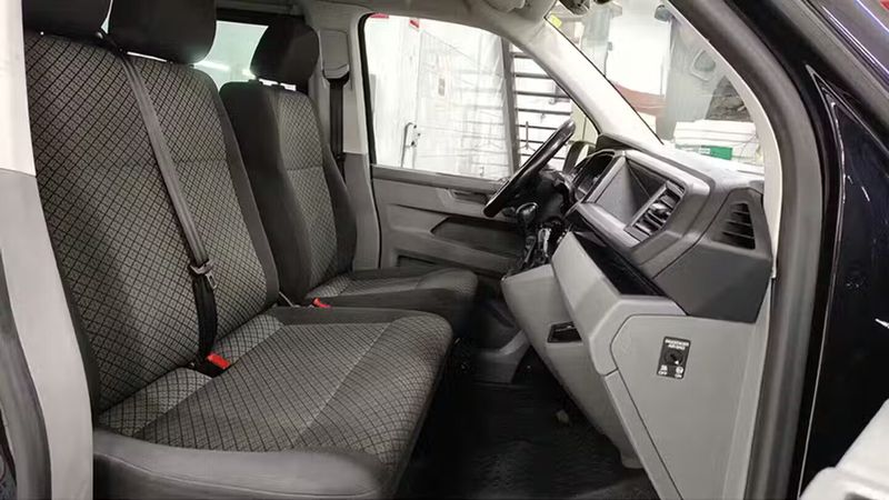 Volkswagen Caravelle • 2022 • 88,079 km 17