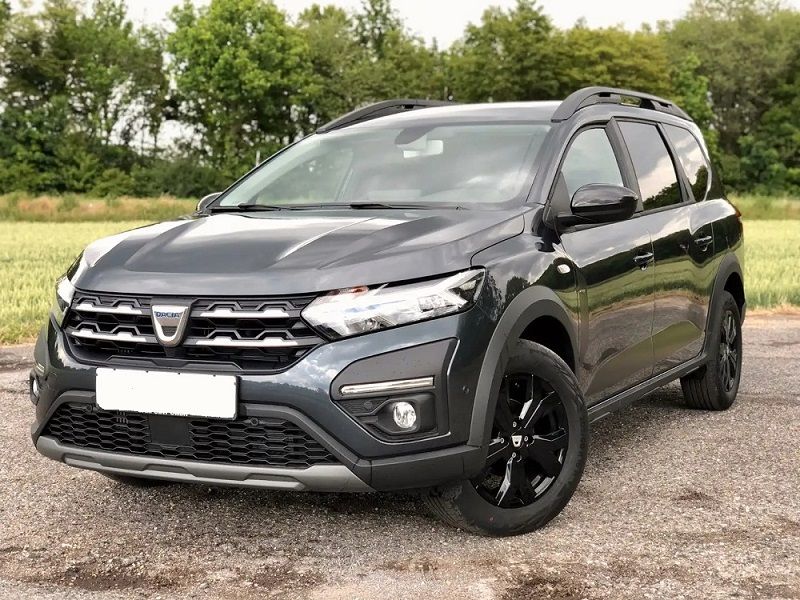 Dacia Lodgy • 2022 • 37,000 km 1