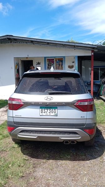 Hyundai Creta • 2023 • 56,000 km 4